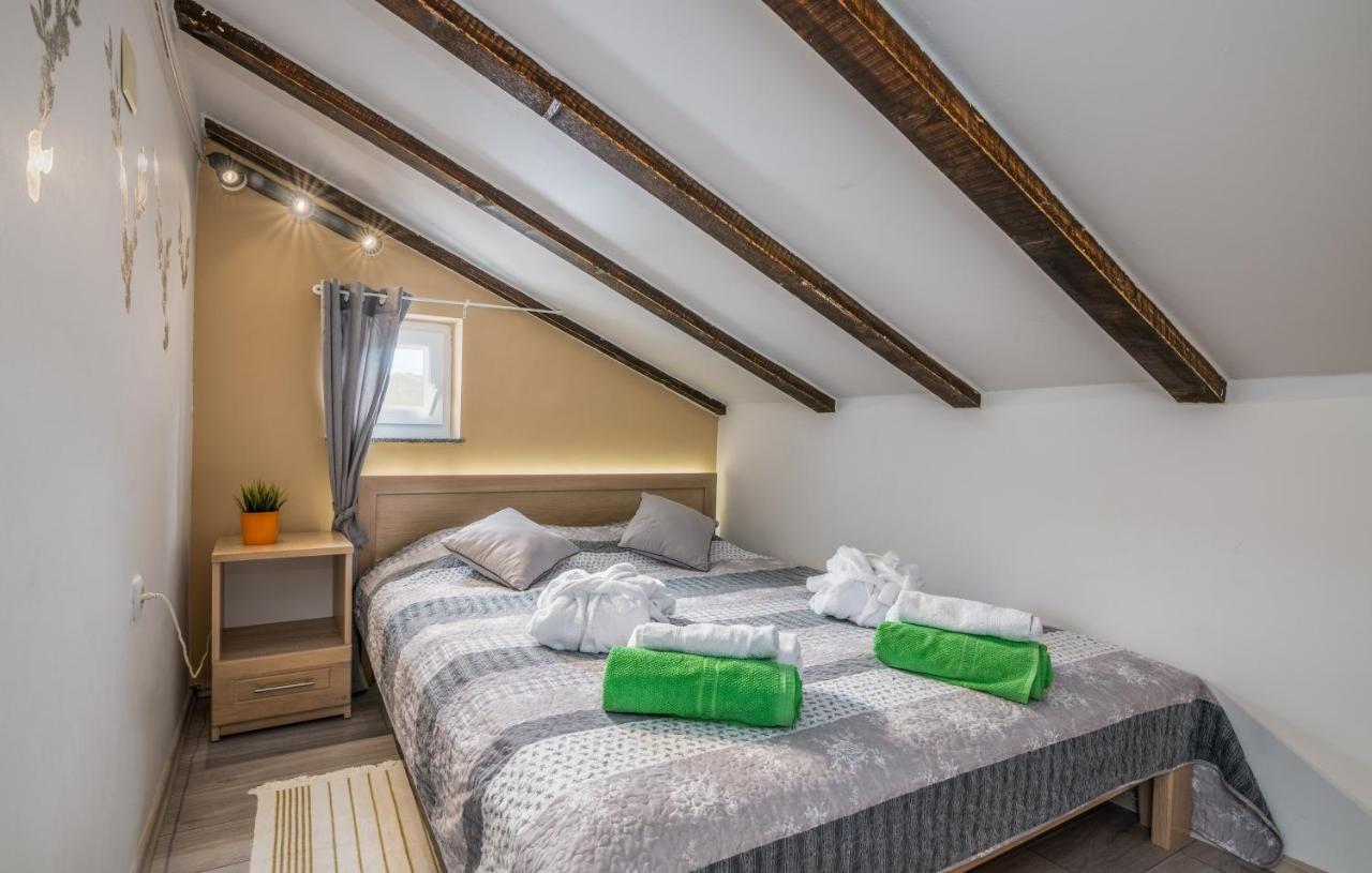Hacienda Babina Villa Miholascica Екстериор снимка