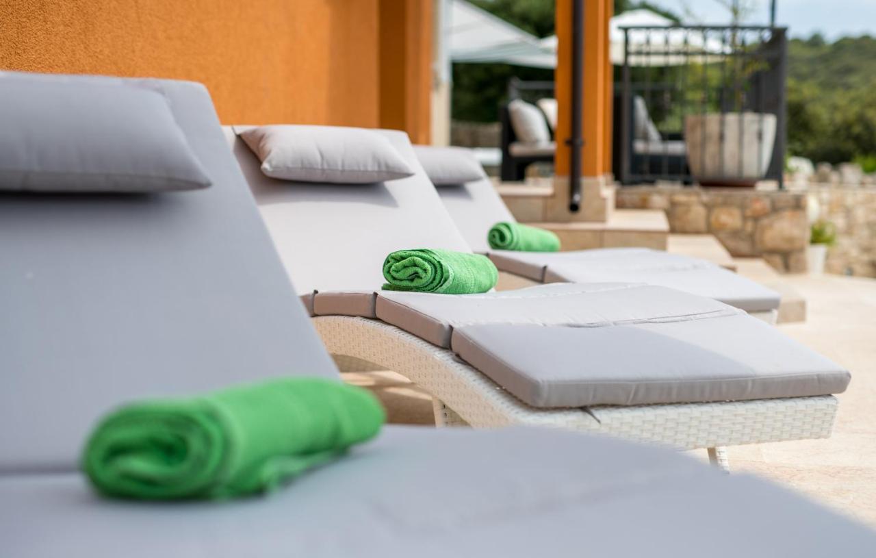 Hacienda Babina Villa Miholascica Екстериор снимка