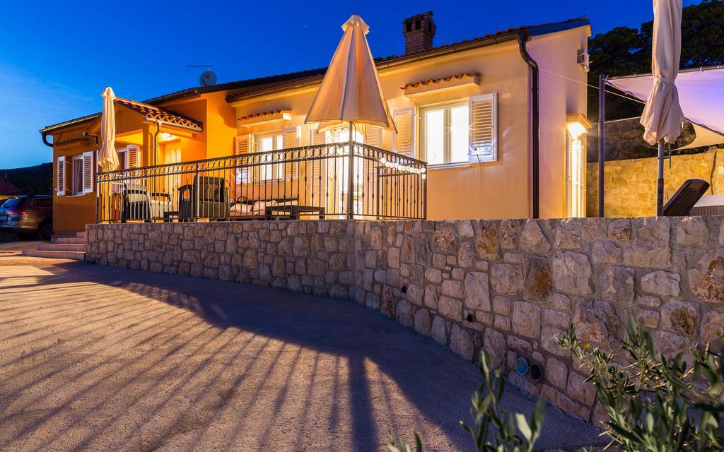 Hacienda Babina Villa Miholascica Екстериор снимка